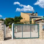 Casa Distefano Villa